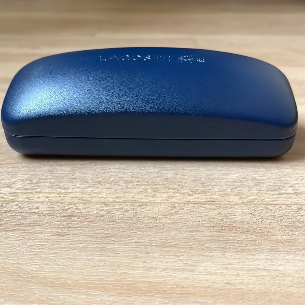 Lacoste Sunglasses Case - Picture 4 of 7